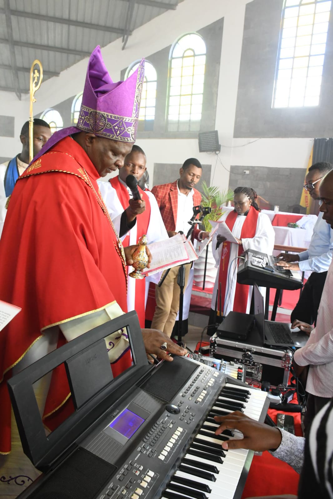 NEW ST PETERS SATELLITE SANCTUARY CONSECRATED